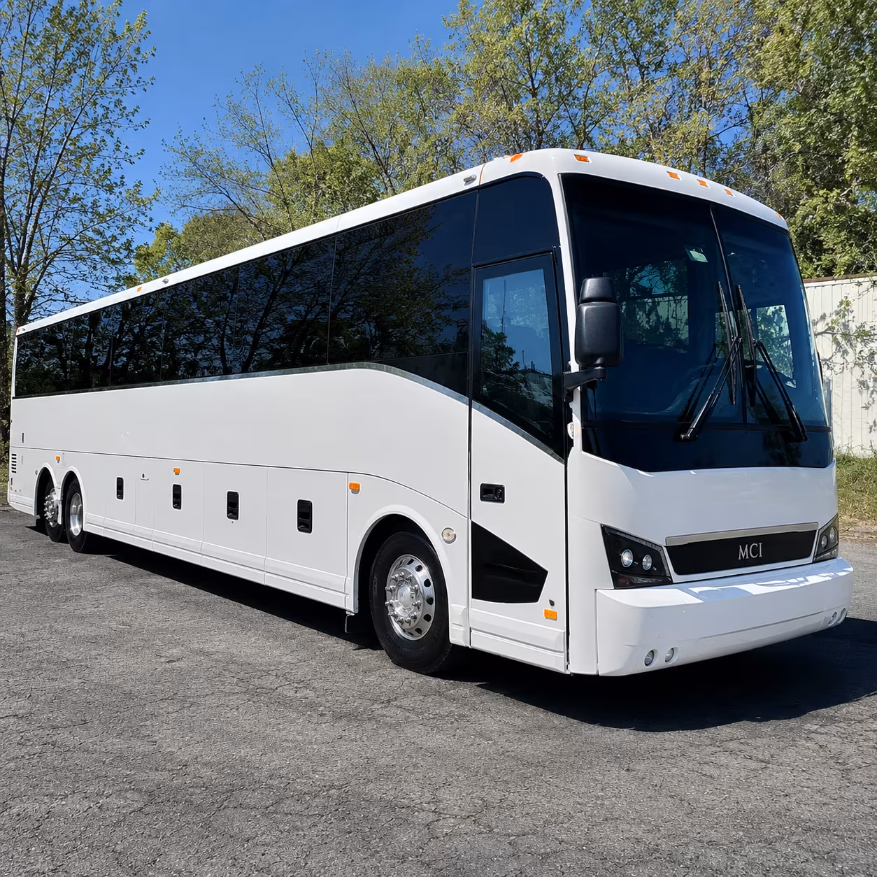 corporate conference and convention shuttles to huntington place and detroit