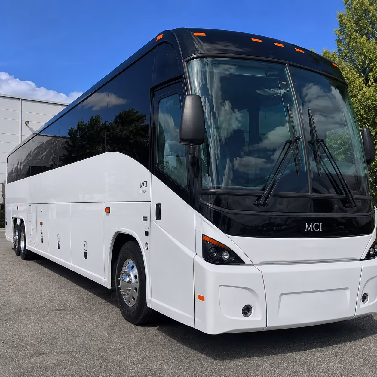 ready to compare airport buses from southgate michigan