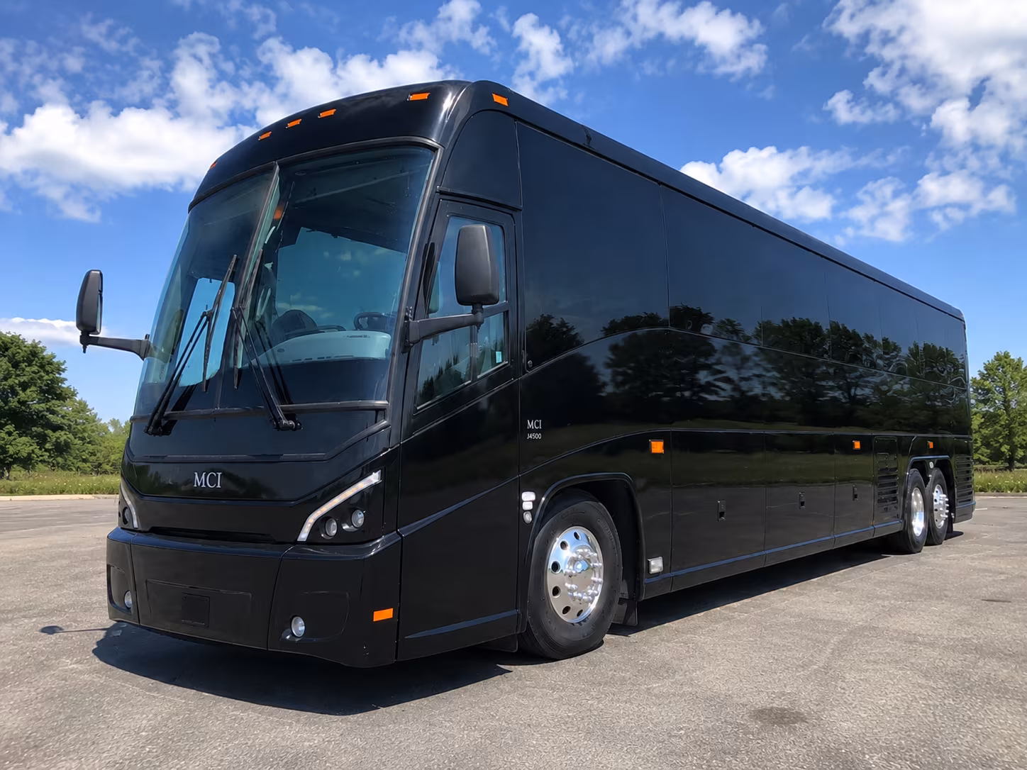 shuttle guests from dtw and downriver hotels to your venue