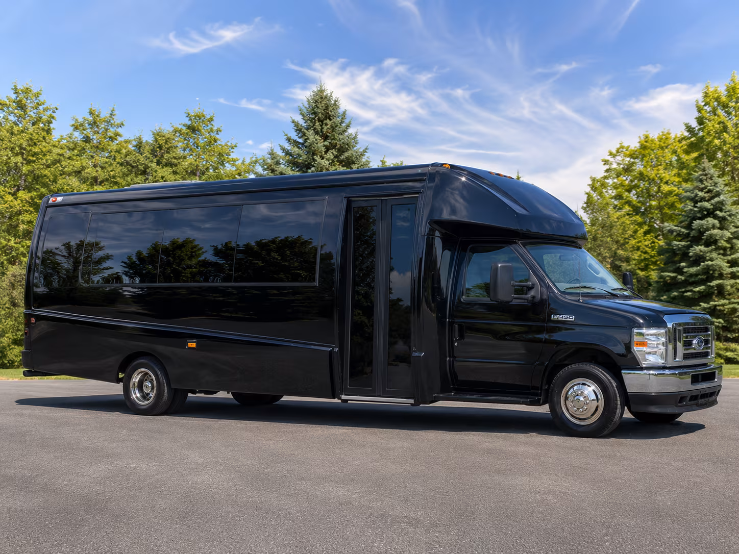 southgate airport transportation onboard seating